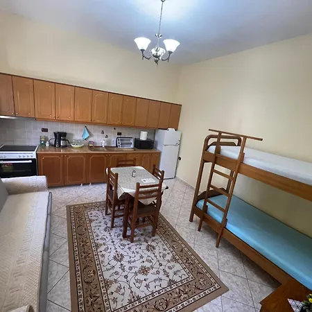 Apartment Artur's *