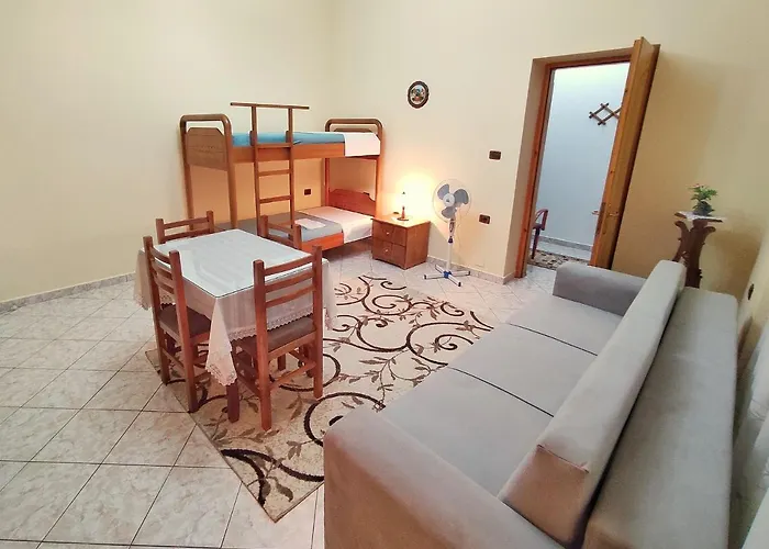 Artur's * Gjirokastra